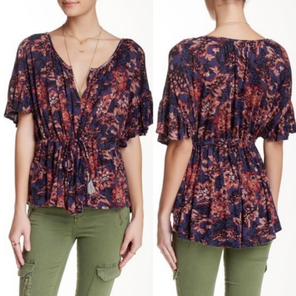 Riverbed Ruffle Sleeve Top - Picture 2 of 8